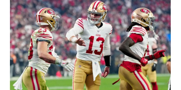 Miami Dolphins y San Francisco 49ers experimentan fortalezas diferentes